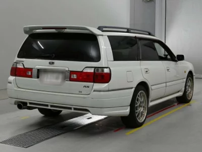 Nissan STAGEA