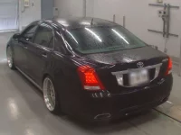Toyota CROWN лот № 30599 оценка 3  с аукциона в Японии 5