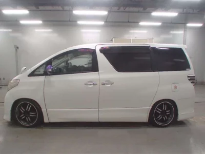 Toyota ALPHARD  с аукциона в Японии