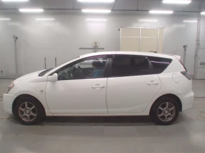 Toyota CALDINA  с аукциона в Японии