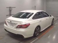 Toyota CROWN лот № 30727 оценка 4  с аукциона в Японии 1