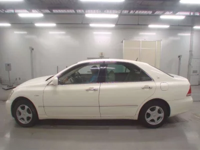 Toyota CROWN  с аукциона в Японии