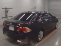 Toyota CROWN лот № 30576 оценка 3.5  с аукциона в Японии 1