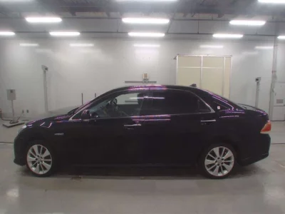 Toyota CROWN  с аукциона в Японии