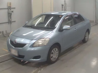 Toyota BELTA  с аукциона в Японии