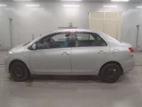 Toyota BELTA лот № 30586 оценка 3.5  с аукциона в Японии 3