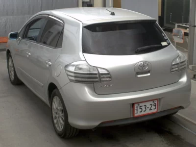 Toyota BLADE
