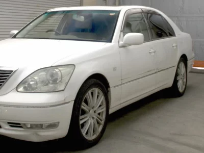 Toyota CELSIOR  с аукциона в Японии