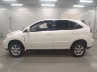 Toyota HARRIER лот № 30663 оценка RA  с аукциона в Японии 3