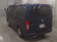 Toyota HIACE VAN лот № 30752 оценка 3  с аукциона в Японии 5
