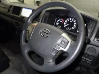 Toyota HIACE лот № 2098 оценка R  с аукциона в Японии 2