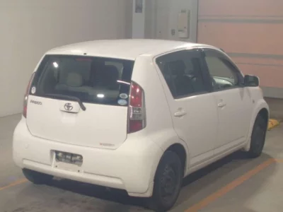 Toyota PASSO  с аукциона в Японии