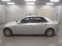 Toyota MARK X лот № 30695 оценка 3  с аукциона в Японии 3