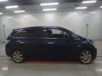 Toyota MARK X ZIO лот № 10335 оценка 3  с аукциона в Японии 2