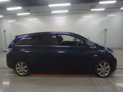 Toyota MARK X ZIO  с аукциона в Японии