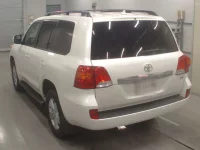 Toyota LAND CRUISER лот № 40150 оценка 3.5  с аукциона в Японии 5