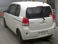 Toyota PORTE лот № 2033 оценка R  с аукциона в Японии 1