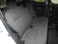 Toyota PORTE лот № 2033 оценка R  с аукциона в Японии 7