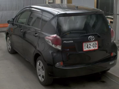 Toyota Ractis