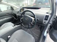 Toyota Prius лот № 30659 оценка 3  с аукциона в Японии 6