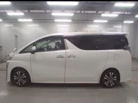 Toyota VELLFIRE лот № 30655 оценка 4  с аукциона в Японии 3