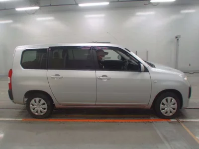 Toyota Succeed