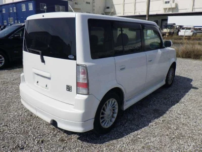 Toyota BB  с аукциона в Японии