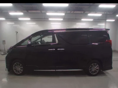 Toyota ALPHARD  с аукциона в Японии