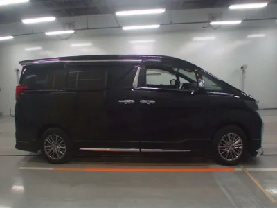 Toyota ALPHARD  с аукциона в Японии