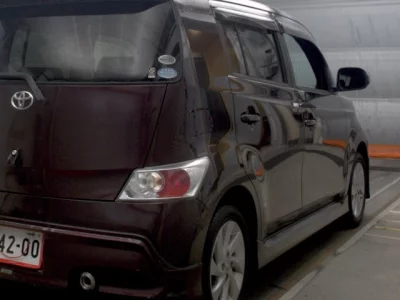 Toyota bB