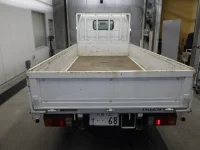Toyota DYNA лот № 8055 оценка 3  с аукциона в Японии 7