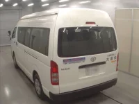Toyota HIACE лот № 30804 оценка RA  с аукциона в Японии 5
