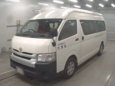 Toyota HIACE  с аукциона в Японии