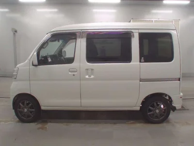 Toyota Pixis Van
