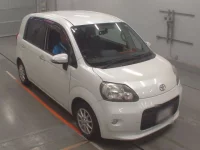 Toyota PORTE лот № 10435 оценка 4  с аукциона в Японии 4