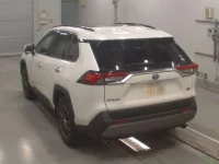 Toyota RAV4 лот № 30801 оценка 4  с аукциона в Японии 5