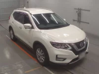 Nissan X-TRAIL лот № 30797 оценка 4  с аукциона в Японии 4