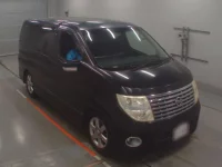 Nissan ELGRAND лот № 30814 оценка 2  с аукциона в Японии 4
