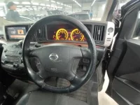 Nissan ELGRAND лот № 30814 оценка 2  с аукциона в Японии 6