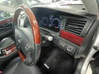 Lexus LS лот № 30813 оценка 4  с аукциона в Японии 6