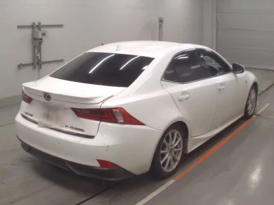 Lexus IS  с аукциона в Японии