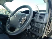 Toyota HIACE VAN лот № 30772 оценка 3  с аукциона в Японии 6