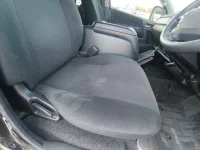 Toyota HIACE VAN лот № 30772 оценка 3  с аукциона в Японии 7