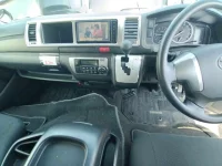 Toyota HIACE VAN лот № 30772 оценка 3  с аукциона в Японии 8