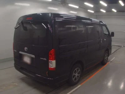 Toyota HIACE VAN  с аукциона в Японии
