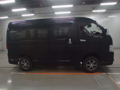 Toyota HIACE VAN  с аукциона в Японии