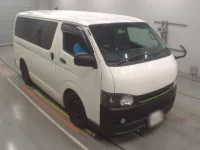 Toyota HIACE VAN лот № 30787 оценка 3.5  с аукциона в Японии 4
