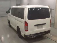Toyota HIACE VAN лот № 30787 оценка 3.5  с аукциона в Японии 5