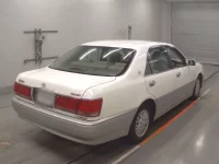Toyota CROWN лот № 30765 оценка 4  с аукциона в Японии 1