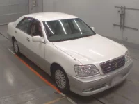 Toyota CROWN лот № 30765 оценка 4  с аукциона в Японии 4